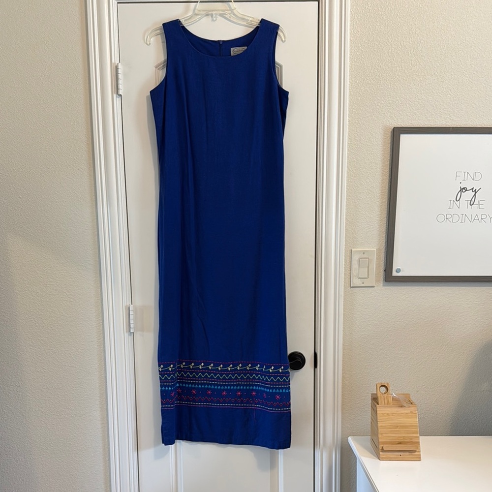 Elegant Blue Sleeveless Linen Blend Sheath Maxi Dress